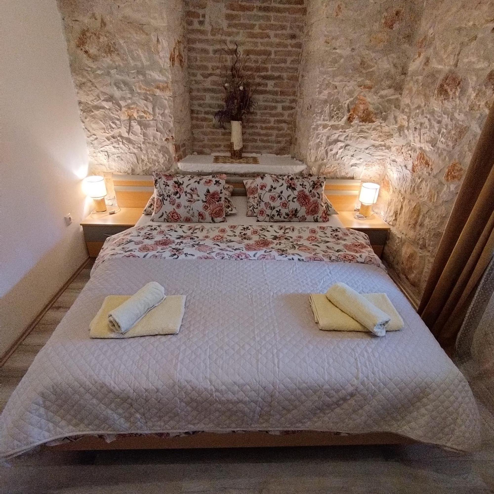 Apartmani Memic 100 M Do Plaze, Apartments Memic Only 100M From Beach Пореч Екстериор снимка